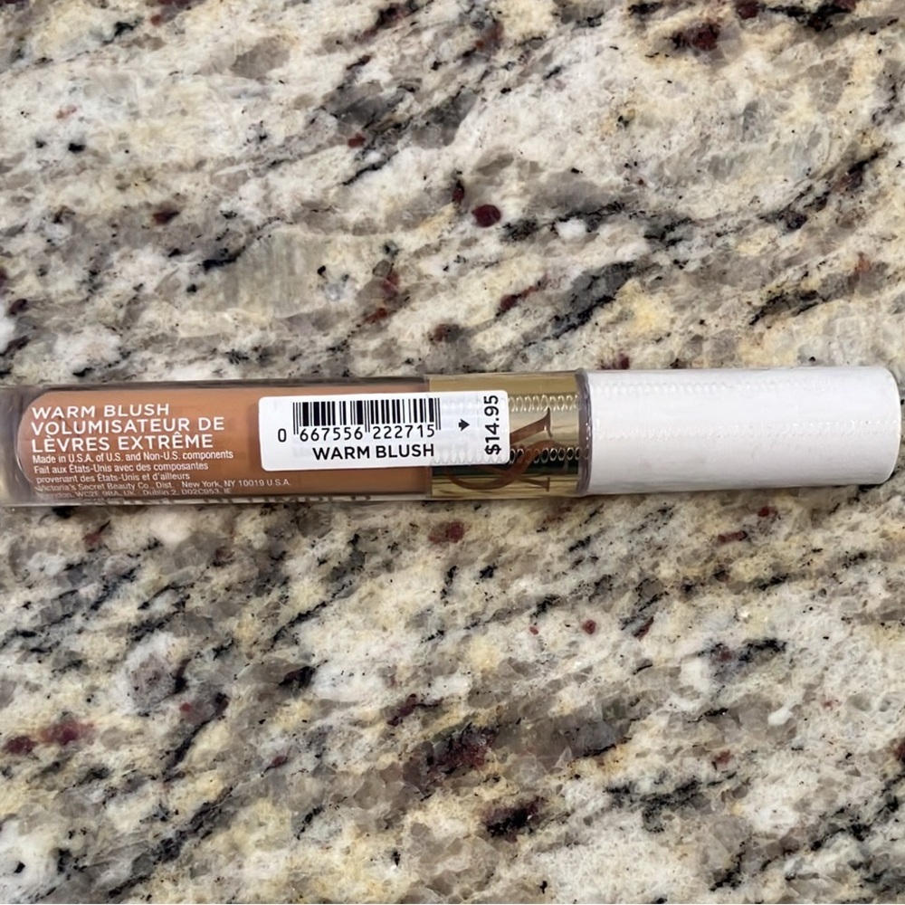 Victoria’s Secret Shine Plumper Extreme Lip Plumper Gloss Warm Blush .11 oz Tan - Picture 4 of 5